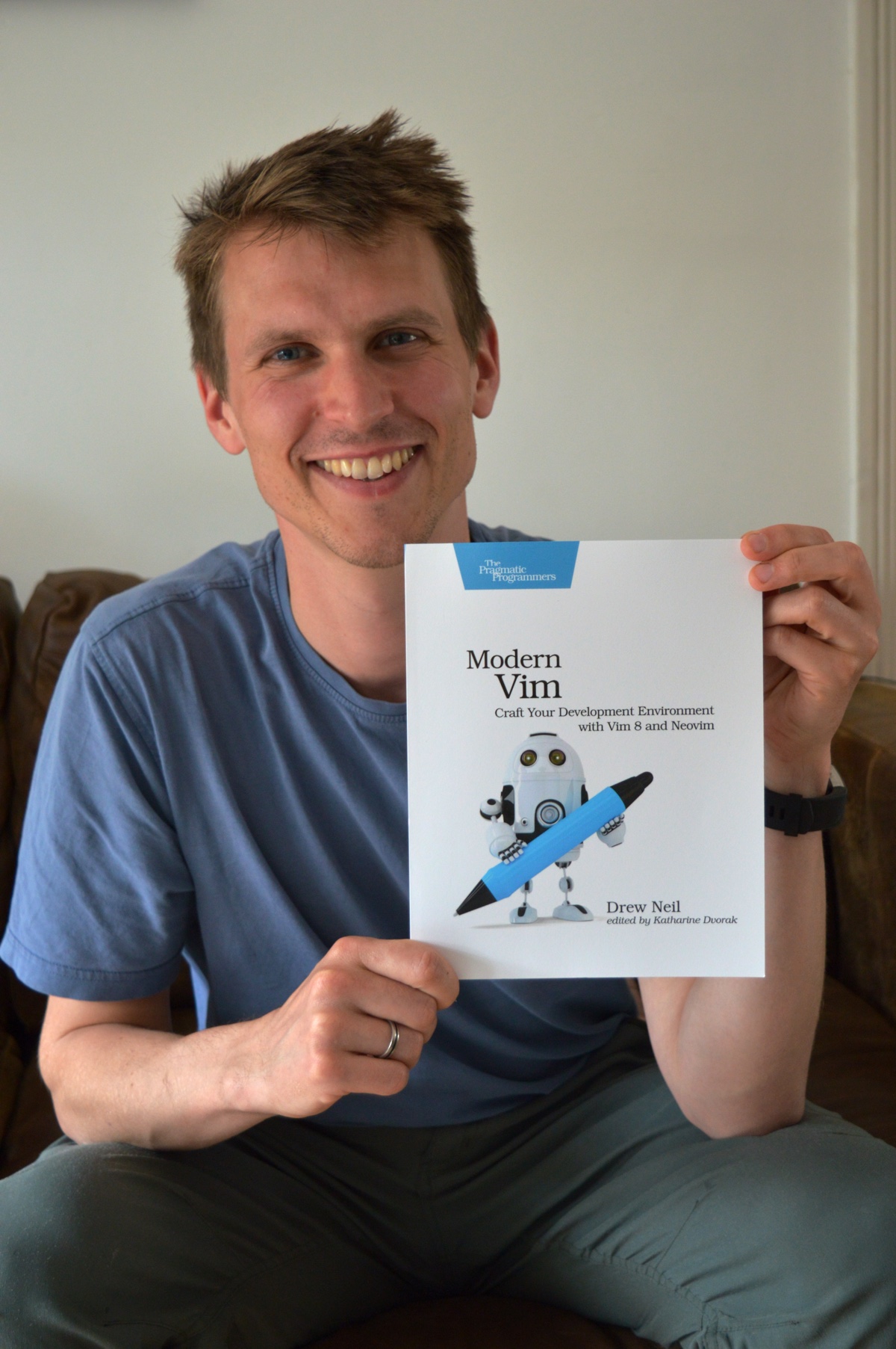 Drew Neil unboxing Modern Vim